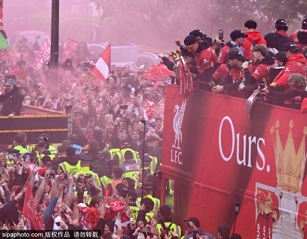 利物浦3000万镑豪赌！昆萨出走引发防线地震，英格兰国脚古埃希成救命稻草